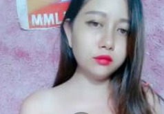 B_MiLinh Live Trên MMlive Show Hàng Khoe Vú