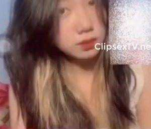 Gái Xinh Call Video Thủ Dâm Trên Honey Cam